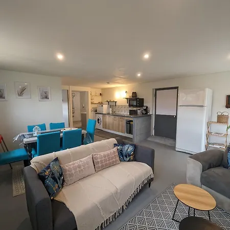 Pmr Avec Parking, 2 Chambres, Salles D'eau Privatives - Accueil Chaleureux - Fr-1-611-103