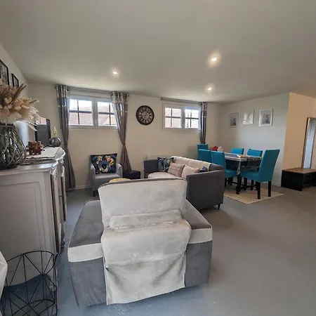 Pmr Avec Parking, 2 Chambres, Salles D'eau Privatives - Accueil Chaleureux - Fr-1-611-103